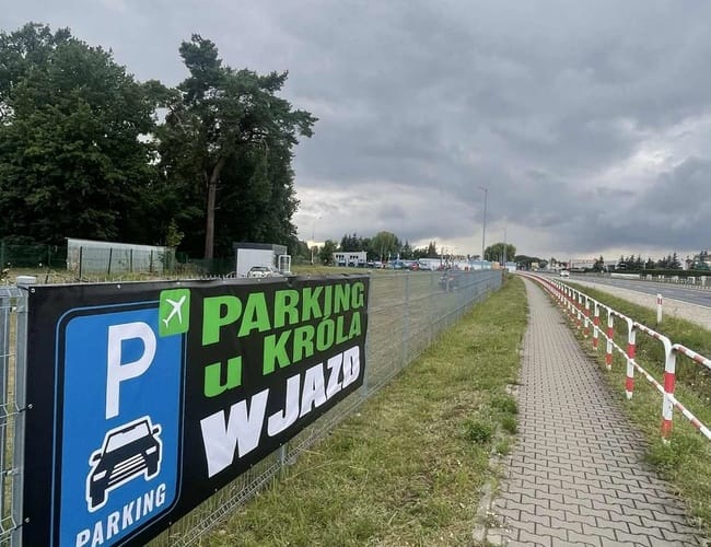 Parking u Króla - lotnisko Poznań-Ławica (POZ) Parking u Króla - lotnisko Poznań-Ławica (POZ) - zdjęcie 3