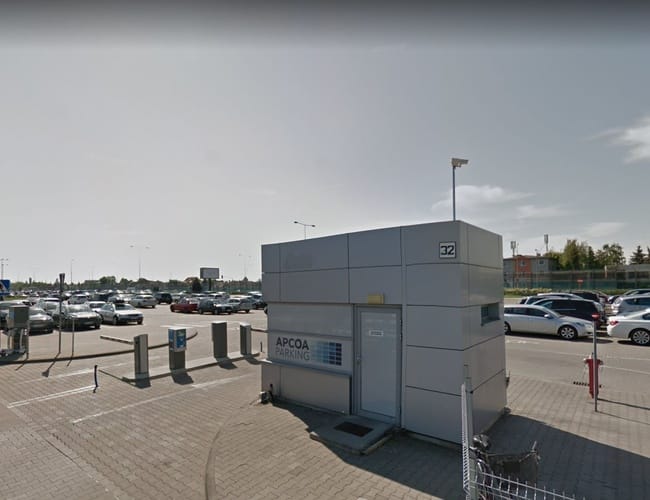 Oficjalny Parking P2 - lotnisko Poznań-Ławica (POZ) Oficjalny Parking P2 - lotnisko Poznań-Ławica (POZ) - zdjęcie 6