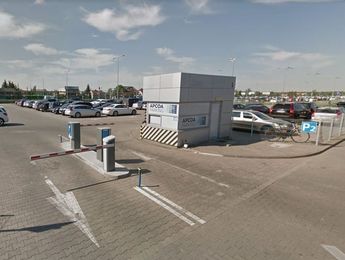 Główne zdjęcie parkingu Oficjalny Parking P2 - lotnisko Poznań-Ławica (POZ) Oficjalny Parking P2 - lotnisko Poznań-Ławica (POZ) - główne zdjęcie parkingu